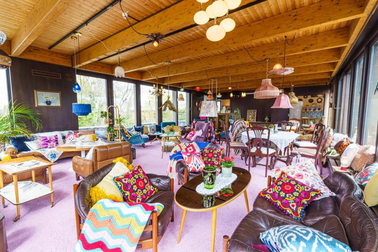 Tante Alma's Bonner Hotel Bonn